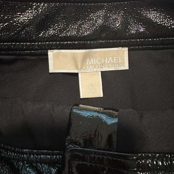 Michael Kors black patent mini skirt - Picture 4 of 4